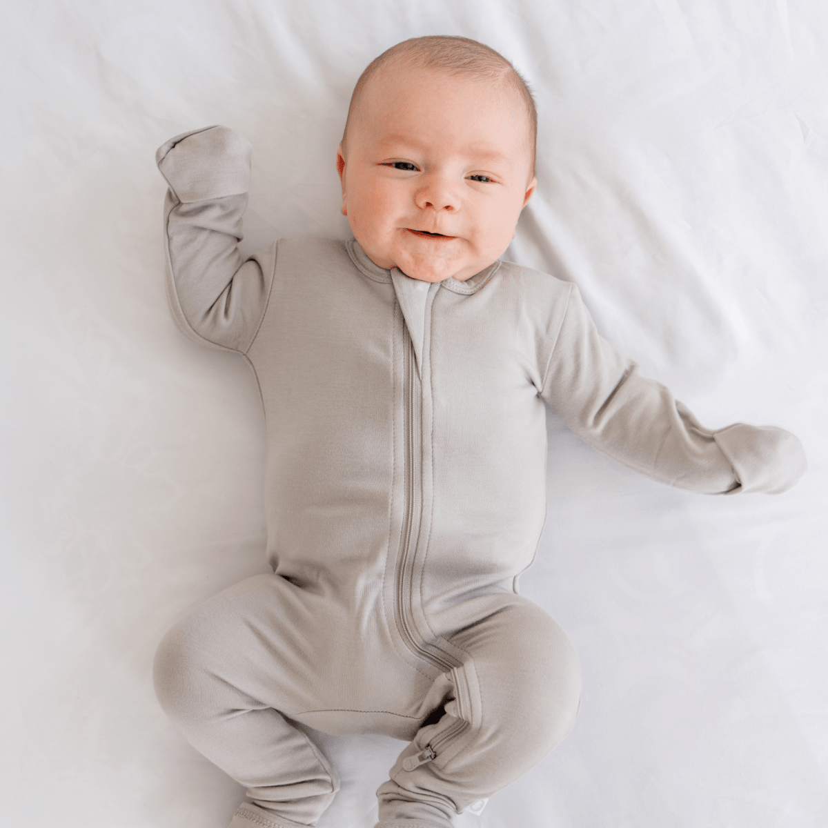 Baby Dreamland Baby bamboo pajamas with DreamCuffs®, featuring soft fabric and snug fit for comfortable sleep.