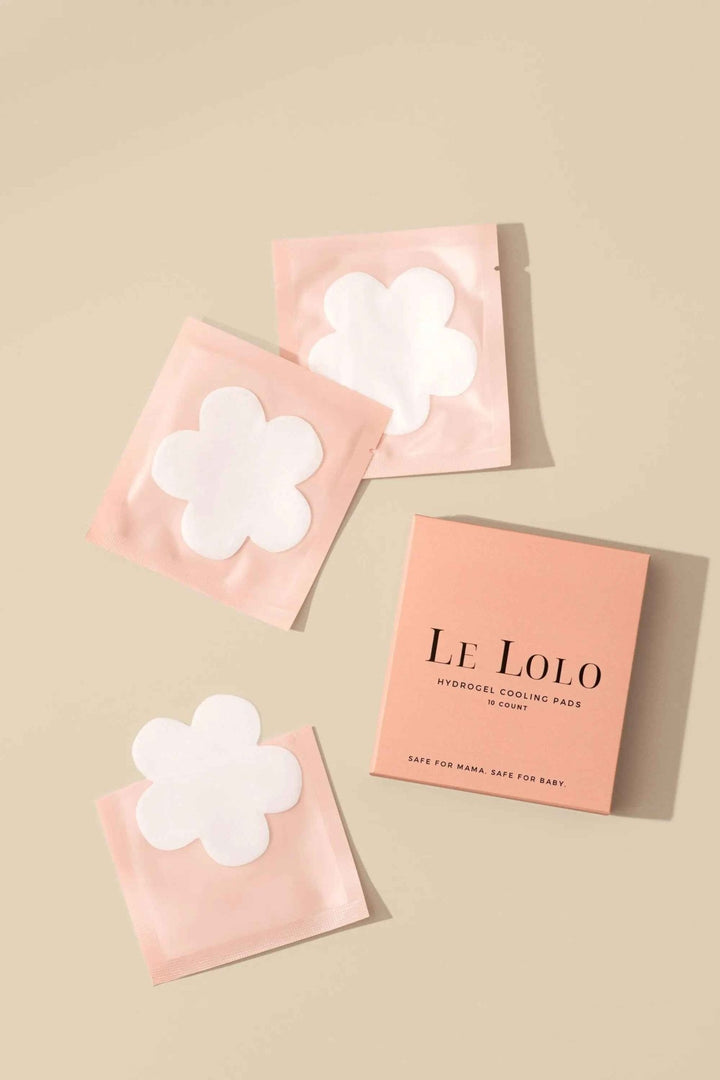 Le Lolo Hydrogel Cooling Pads for soothing skin relief and refreshing comfort, shown in the product image.